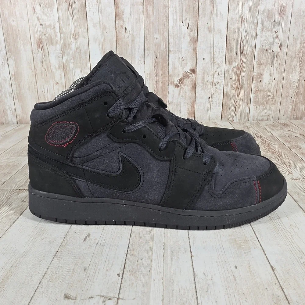 Nike‎ Air Jordan 1 Mid SE GS Black Red Basketball Shoes FQ7742 001 Kids Size 7Y